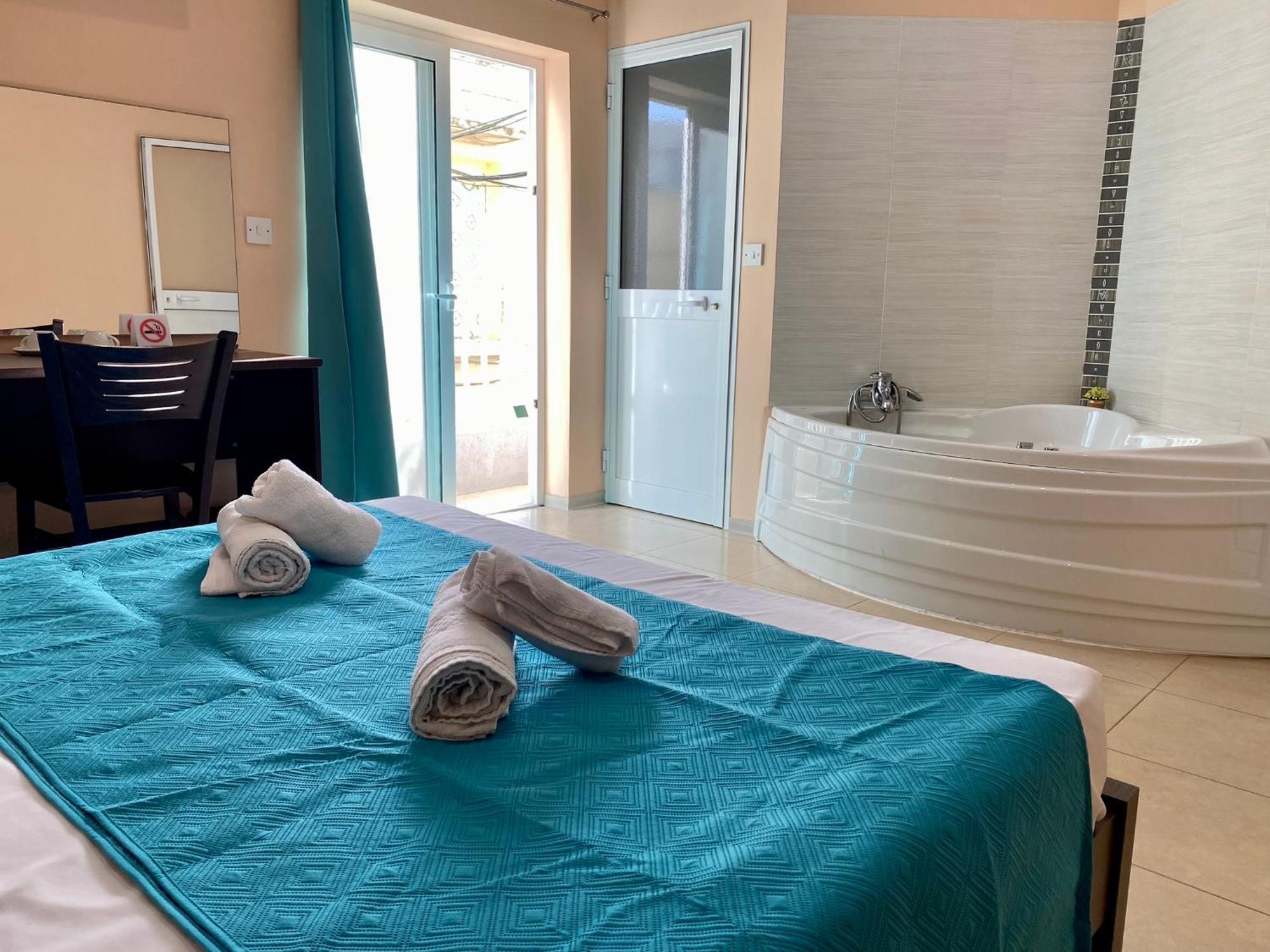 Malta Paradise Hotel St. Julian's Zewnętrze zdjęcie